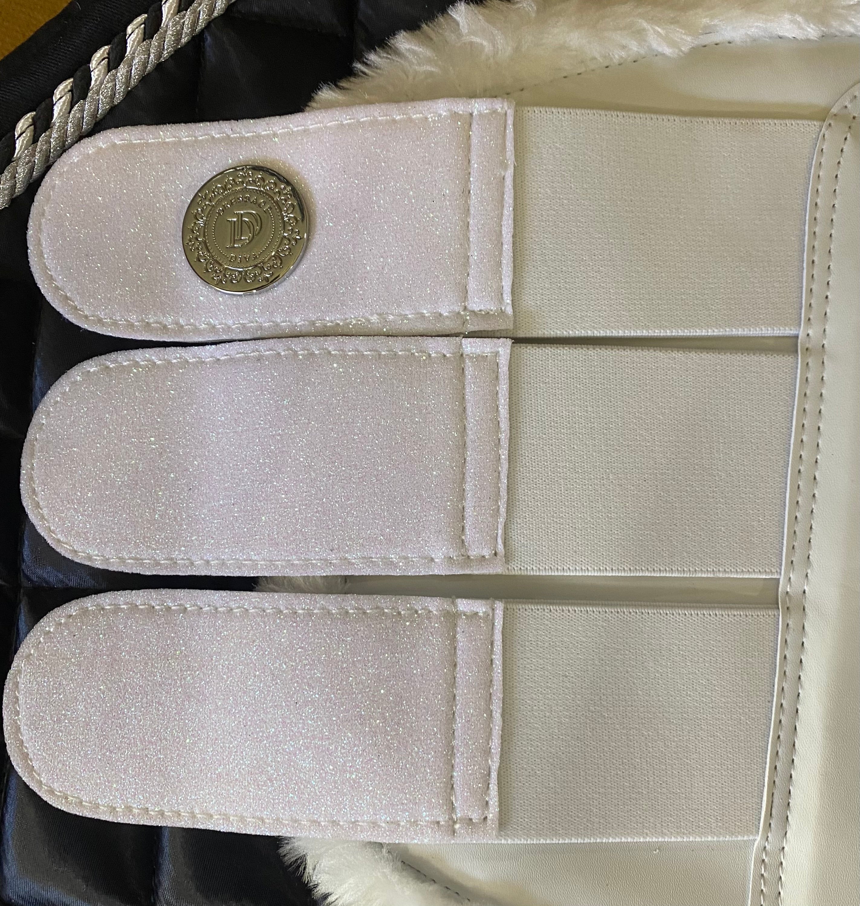 White synthetic boots & matching bellboots